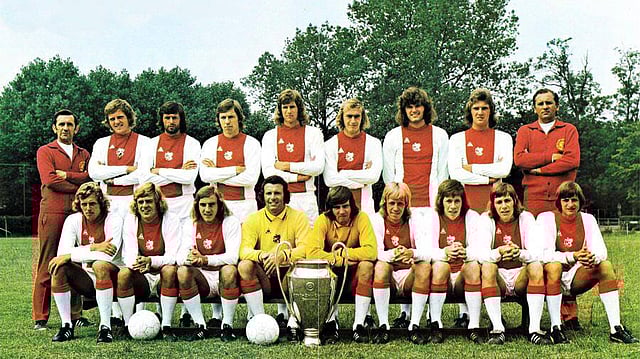 বিশ্ব ফুটবলকে নতুন কিছু উপহার দিয়েছিল আয়াক্স। ছবি: টুইটার