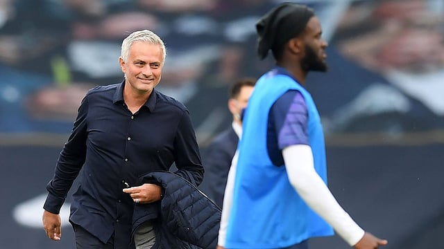 ইউরোপের স্বপ্ন বেঁচে রইল মরিনহোর। ছবি: এএফপি