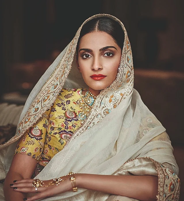 সোনম কাপুর ছুটে বেড়াতে ভালোবাসেন। ছবি: ইনস্টাগ্রাম