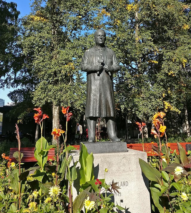 ভিগল্যান্ড পার্ক চত্বর। ছবি: লেখক