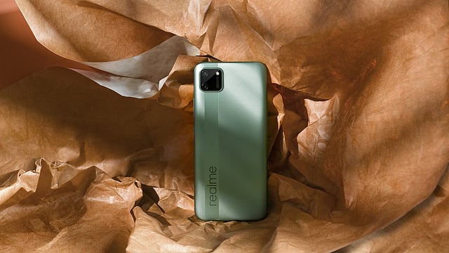 রিয়েলমি সি ইলেভেন।