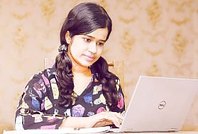 করোনাকালে শিক্ষার মাধ্যম, কৌশল ও উপযোগিতা পাল্টে গেছে। ছবি: খালেদ সরকার