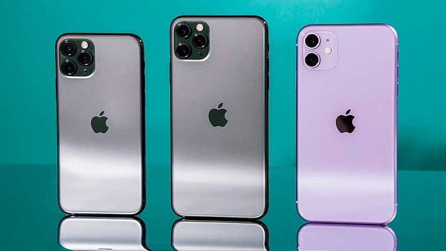 নতুন আইফোন আনতে পারে অ্যাপল। ছবি: রয়টার্স