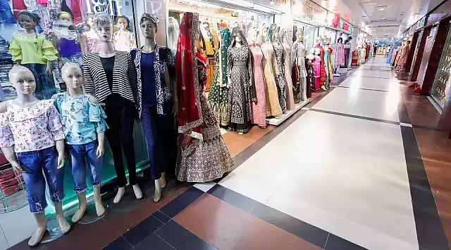 সন্ধ্যার পর আরও ১-২ ঘণ্টা খোলা রাখার দাবি দোকান ব্যবসায়ী সমিতির