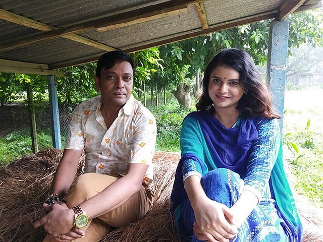 ‘গালিবের গপ্পো’ নাটকের দৃশ্যে আনিসুর রহমান মিলন এবং শবনম ফারিয়া। ছবি: সংগৃহীত