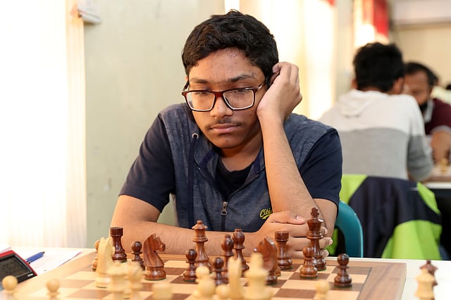 ফাহাদ রহমান। ছবি: প্রথম আলো