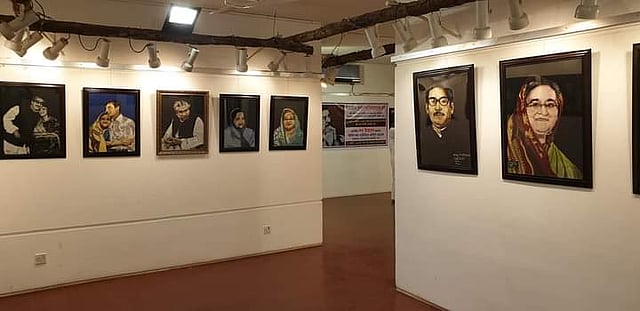 ইলোরার সূচিকর্ম নিয়ে আয়োজন হয়েছে প্রদর্শনীর। ছবি: ফেসবুক থেকে নেওয়া