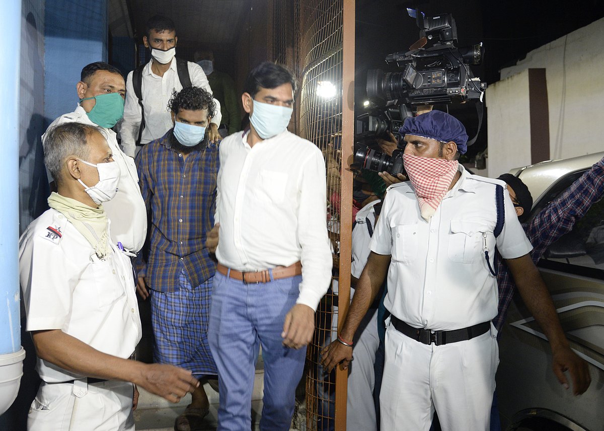 ছবি: ভাস্কর মুখার্জি                