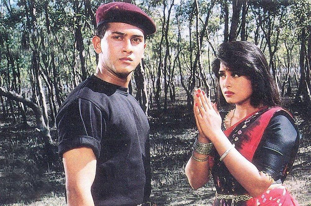 নাম শুনেই বদলে যায় মৌসুমীর সিদ্ধান্ত