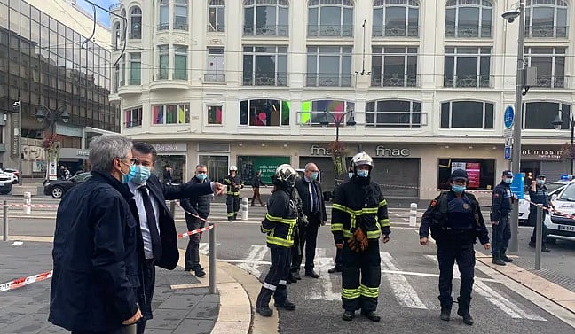 ছবিটি টুইটার থেকে নেওয়া