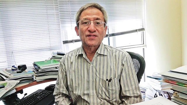 জাহিদ হোসেন