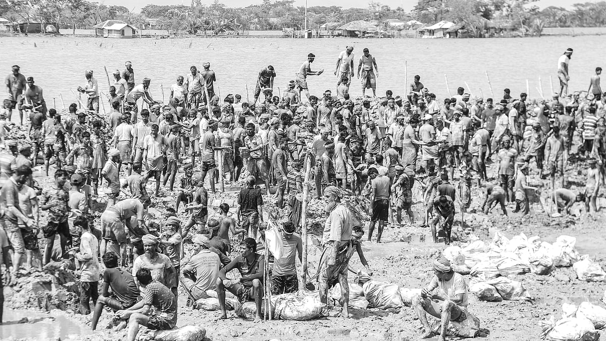 ছবি: সাদ্দাম হোসেন