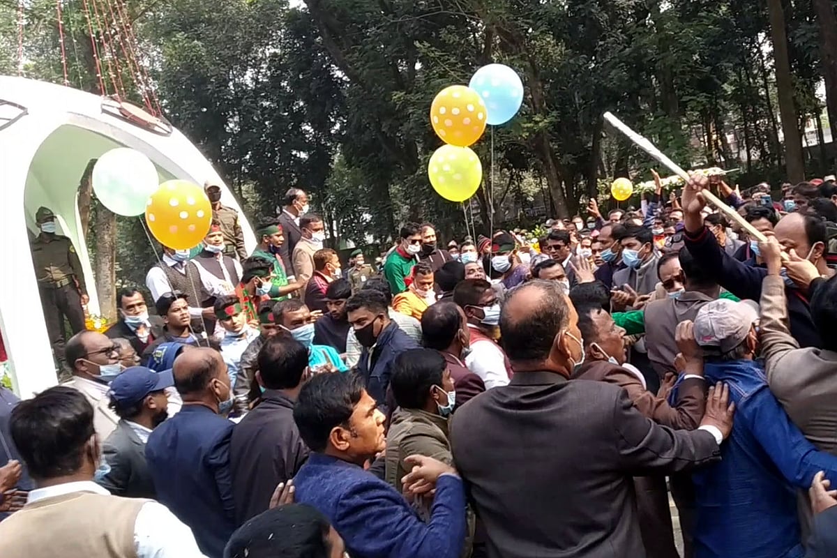 প্রথম আলো
