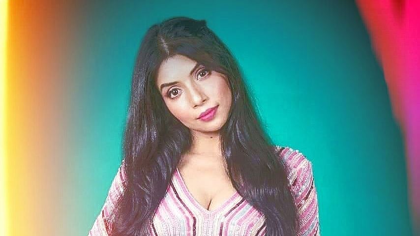 সংগৃহীত 