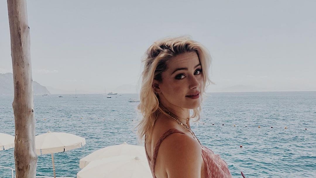 ইনস্টাগ্রাম থেকে নেওয়া