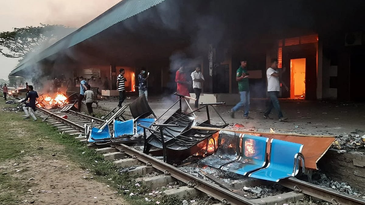 ছবি: শাহাদৎ হোসেন