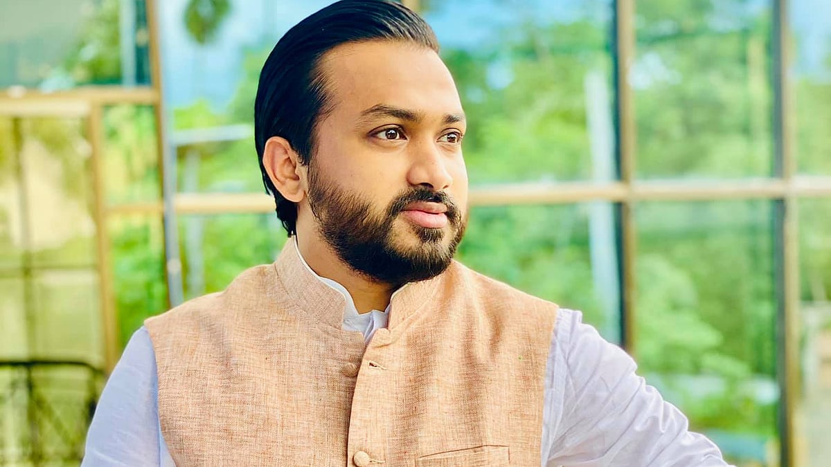 ফেসবুক থেকে নেওয়া