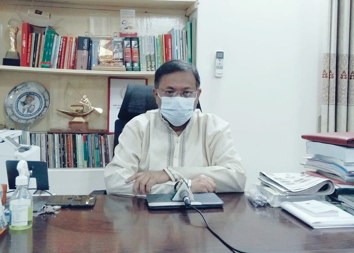 তথ্যমন্ত্রী হাছান মাহমুদ