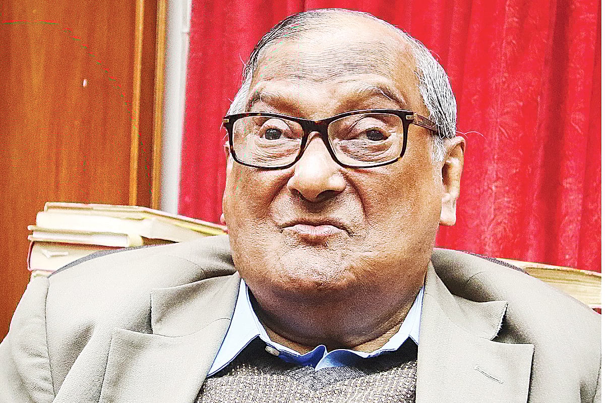 আকবর আলি খান