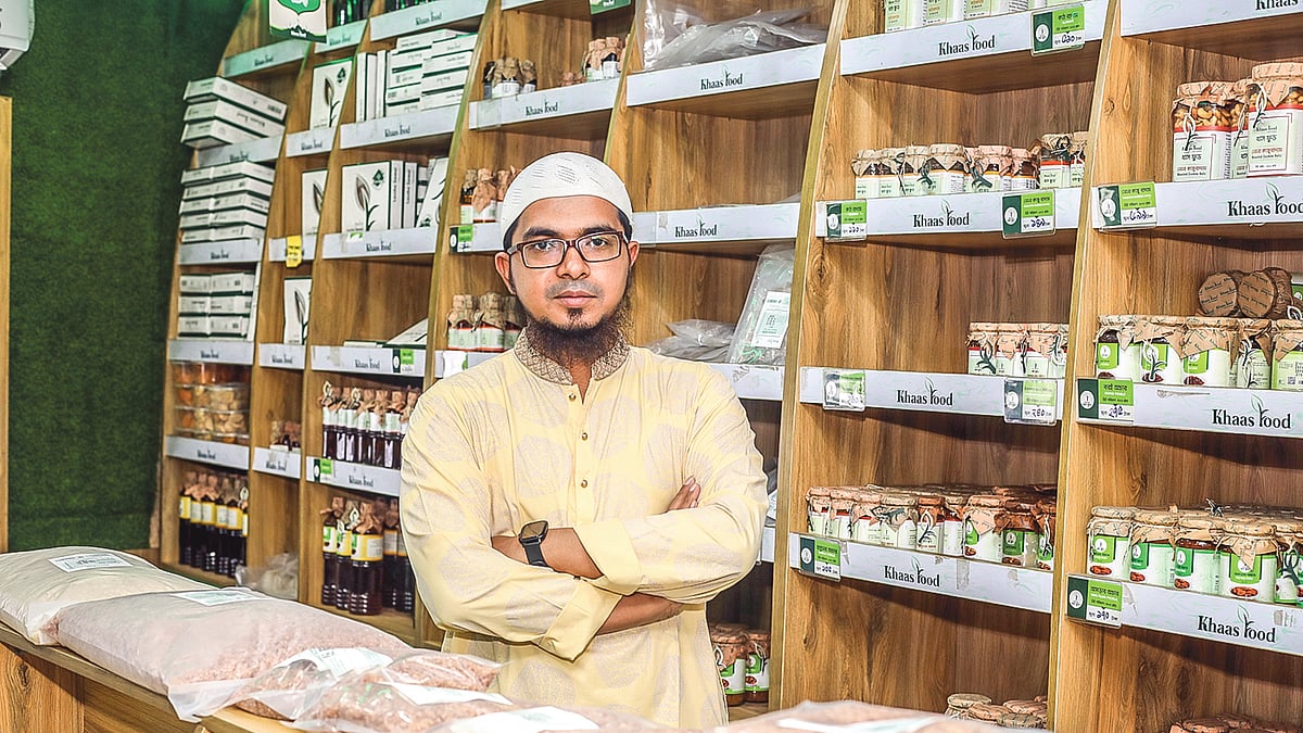 খালেদ সরকার