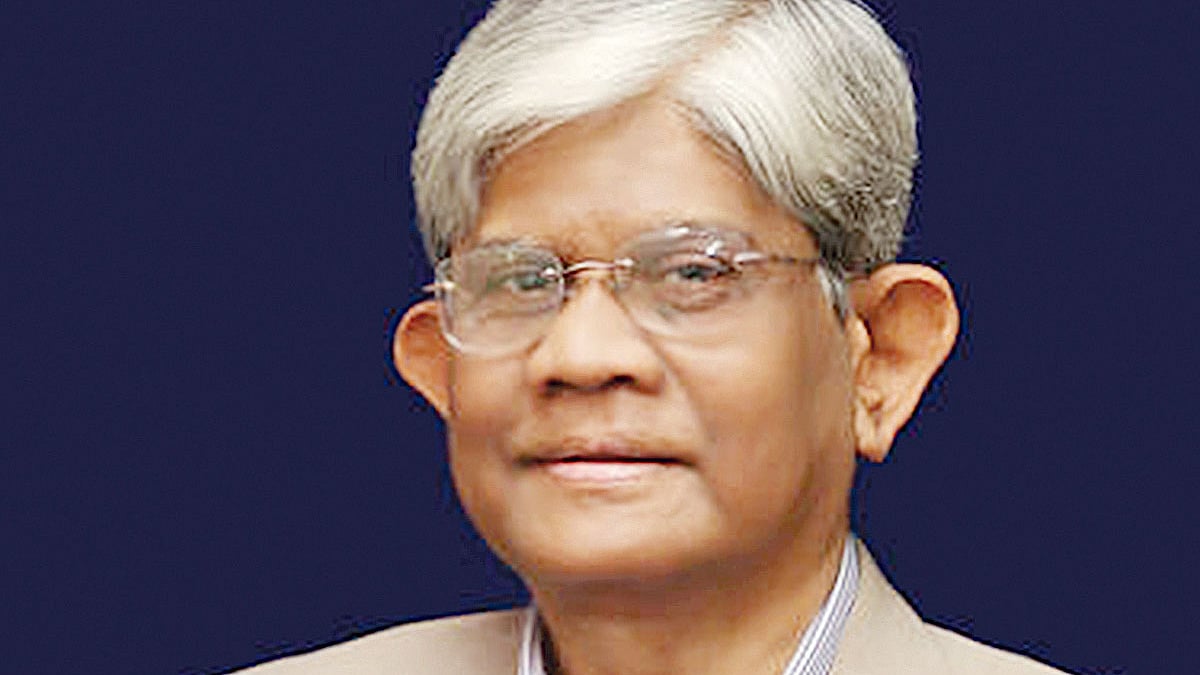 সালেহউদ্দিন আহমেদ, সাবেক গভর্নর, বাংলাদেশ ব্যাংক