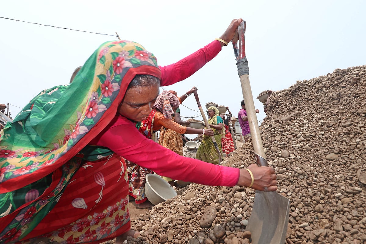 নারী ক্ষমতায়ন: ইশতেহারের প্রতিশ্রুতি এবার বাস্তবায়নের সময়