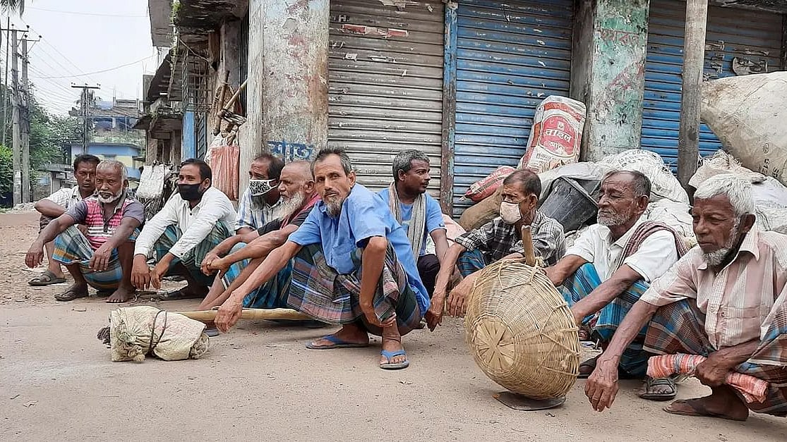 উন্নয়ন টেকশই হলে এত মানুষ রাতারাতি বেকার হয় না