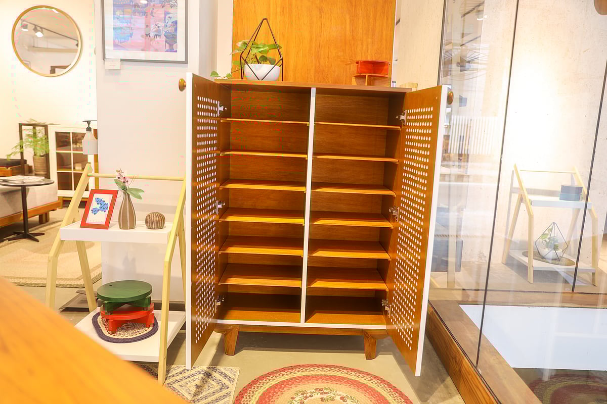 কৃতজ্ঞতা: বহু, ছবি: নকশা