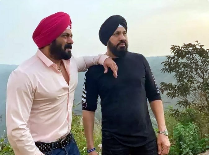 সালমান ও শেরা। ছবি: সংগৃহীত