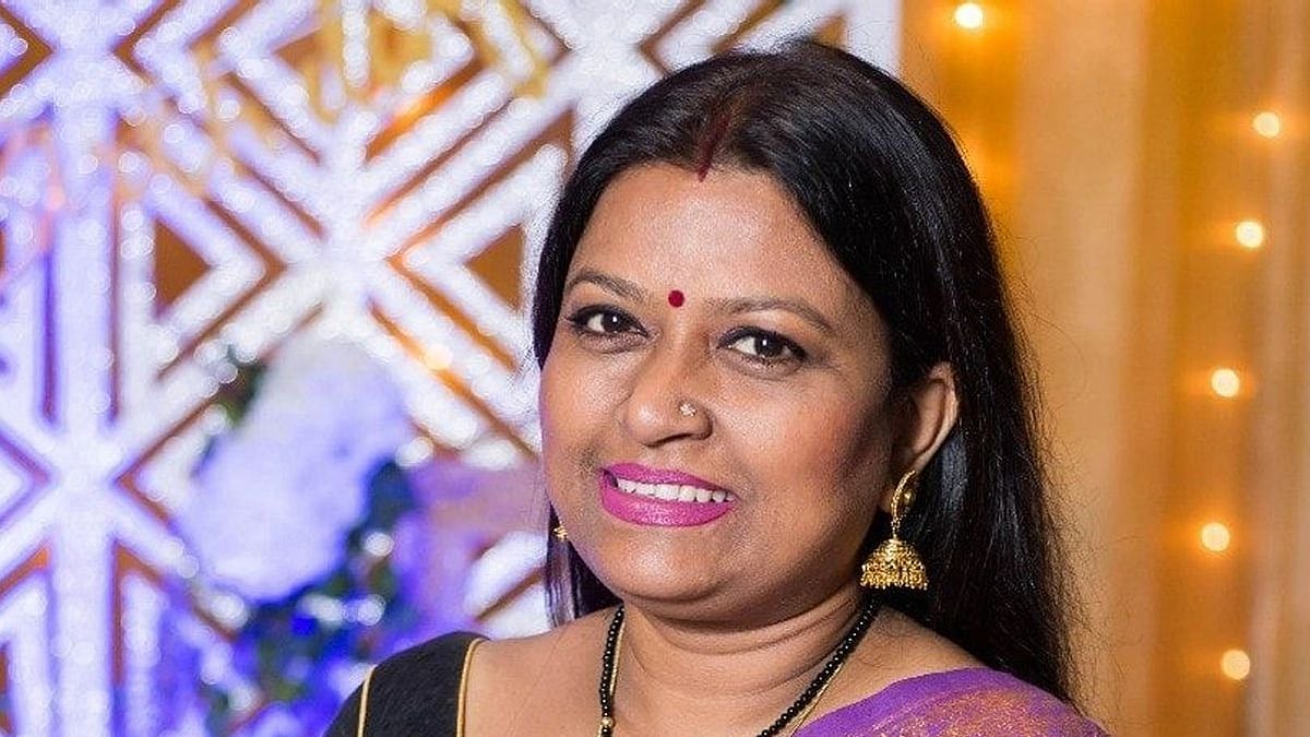 চয়নিকা চৌধুরী