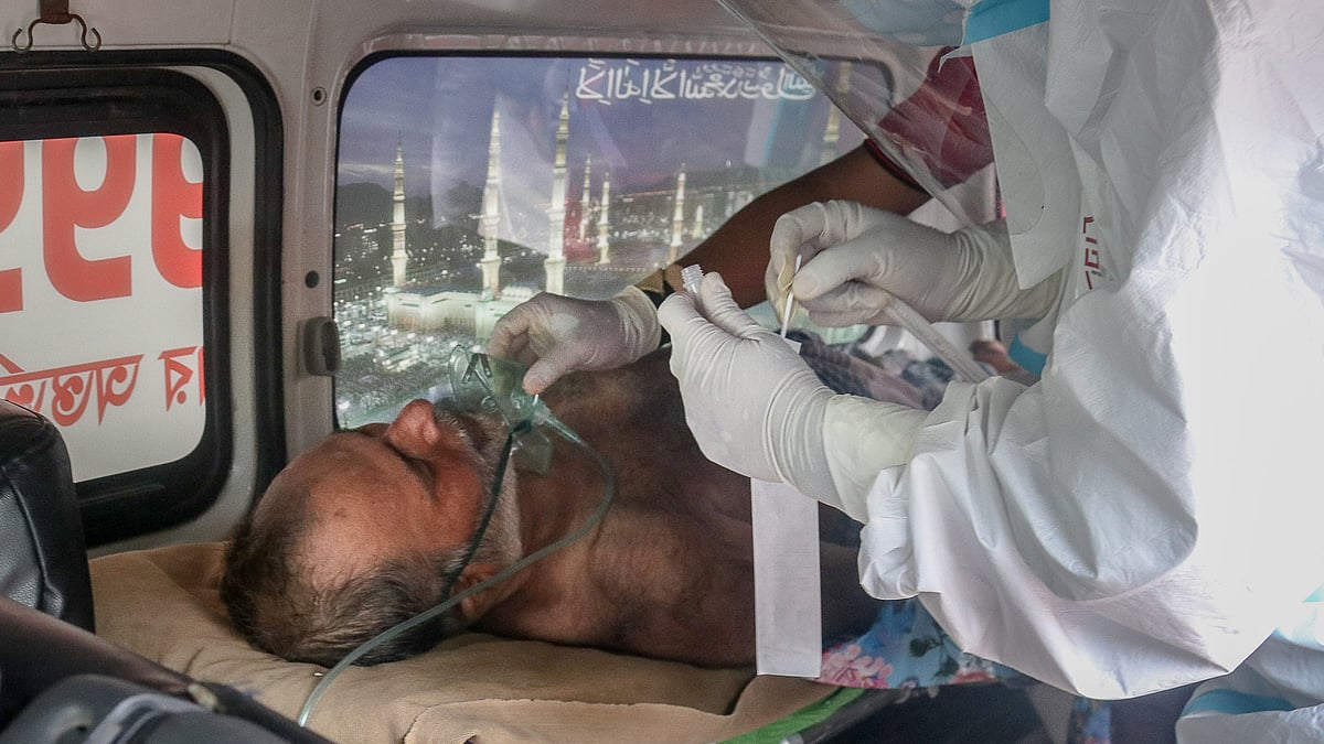 ছবি: সাদ্দাম হোসেন