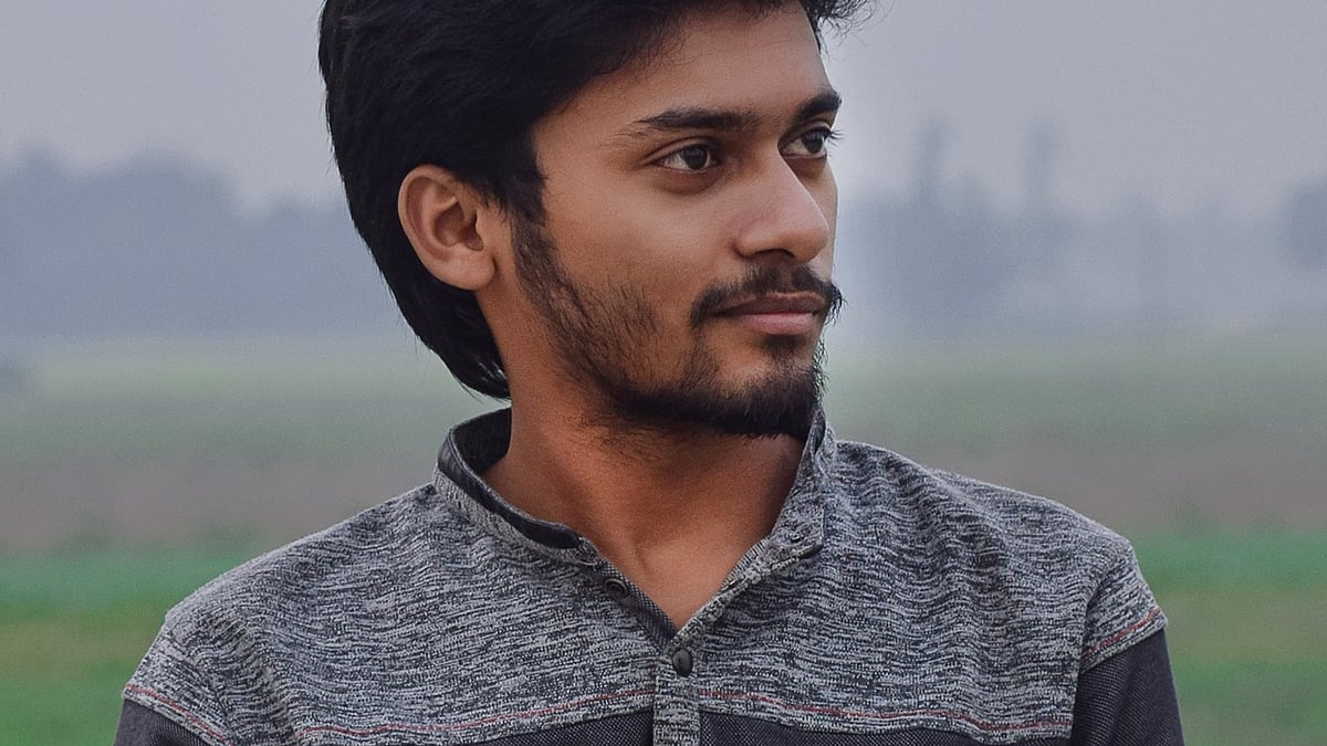 শুভ্র দে সরকার