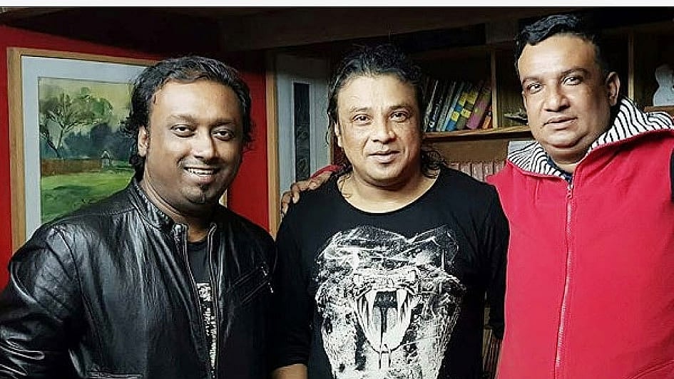 ‘যত দূরে যাও’ শিরোনামের গানটি আজ থেকে শ্রোতারা শুনতে পাচ্ছেন