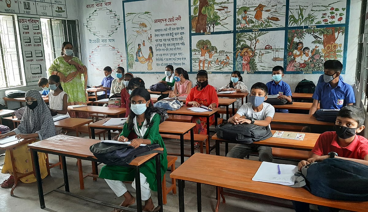 ছবি: আব্দুল মোমিন।