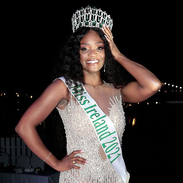 মিস আয়ারল্যান্ড-২০২১ জয়ী পামেলা উবার। ছবি: মিস আয়ারল্যান্ড অর্গানাইজেশন