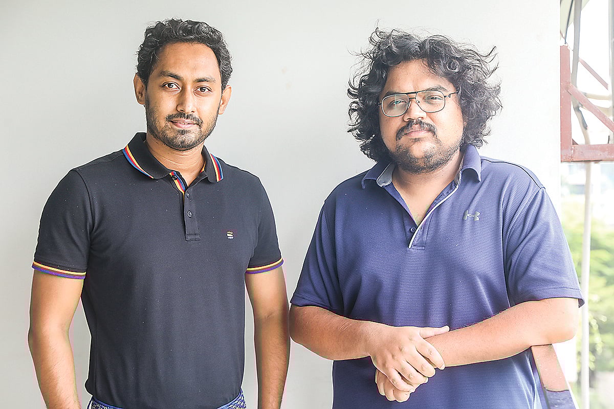 উল্কা গেমসের হেড অব বিজনেস কায়েস উদ্দিন আহমেদ ও সিইও জামিলুর রশিদ (ডানে)