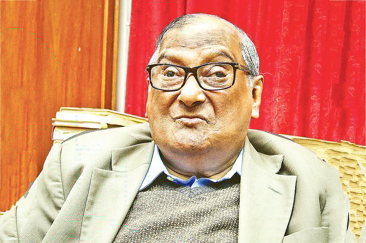 আকবর আলী খান