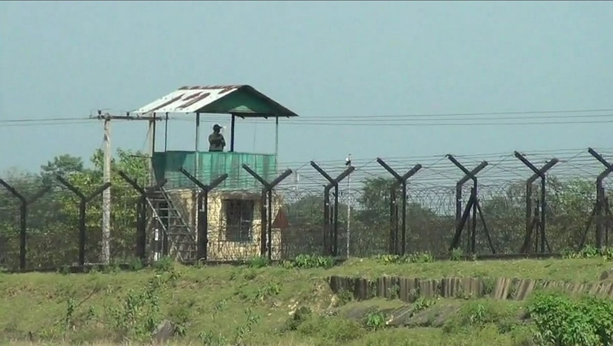 ভারতে অনুপ্রবেশকারী দুই বাংলাদেশিকে ফেরত দিল বিএসএফ