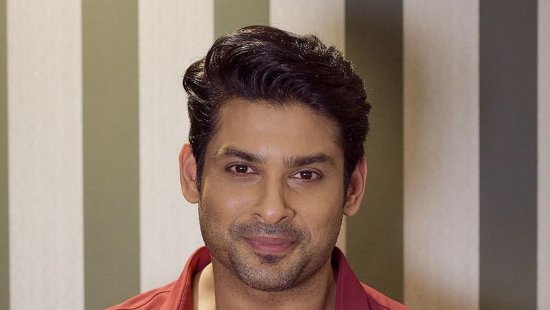 বিগ বস ১৩ বিজয়ী টেলিভিশন তারকা সিদ্ধার্থ শুক্লা