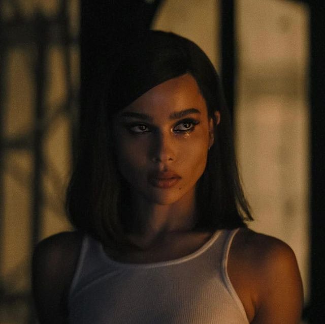 প্রোফাইল ছবি ছাড়া জোয়ি ক্র্যাভেজের ইনস্টাগ্রামে এখন রয়েছে এই একটি ছবি 