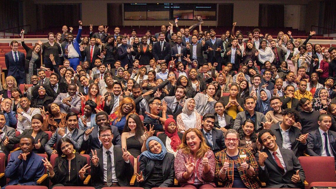 ছবি: যুক্তরাষ্ট্রের স্টেট ব্যুরো অব এডুকেশনাল অ্যান্ড কালচারাল অ্যাফেয়ার্সের সৌজন্যে