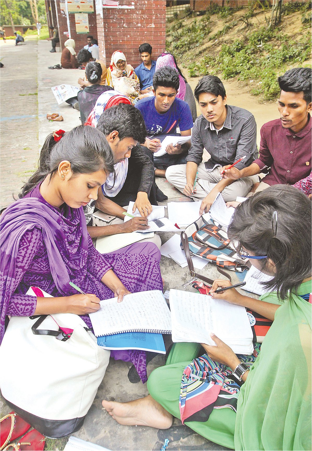 ছবি: চাকরি–বাকরি