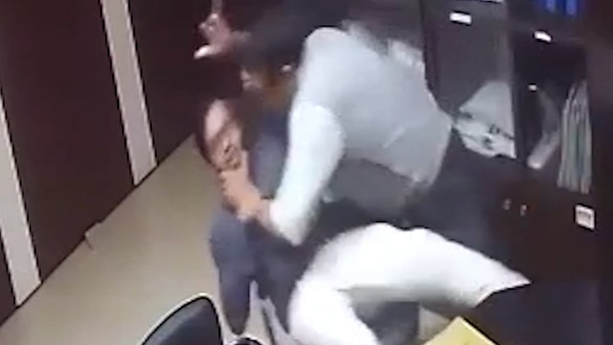 ভিডিও থেকে নেওয়া ছবি