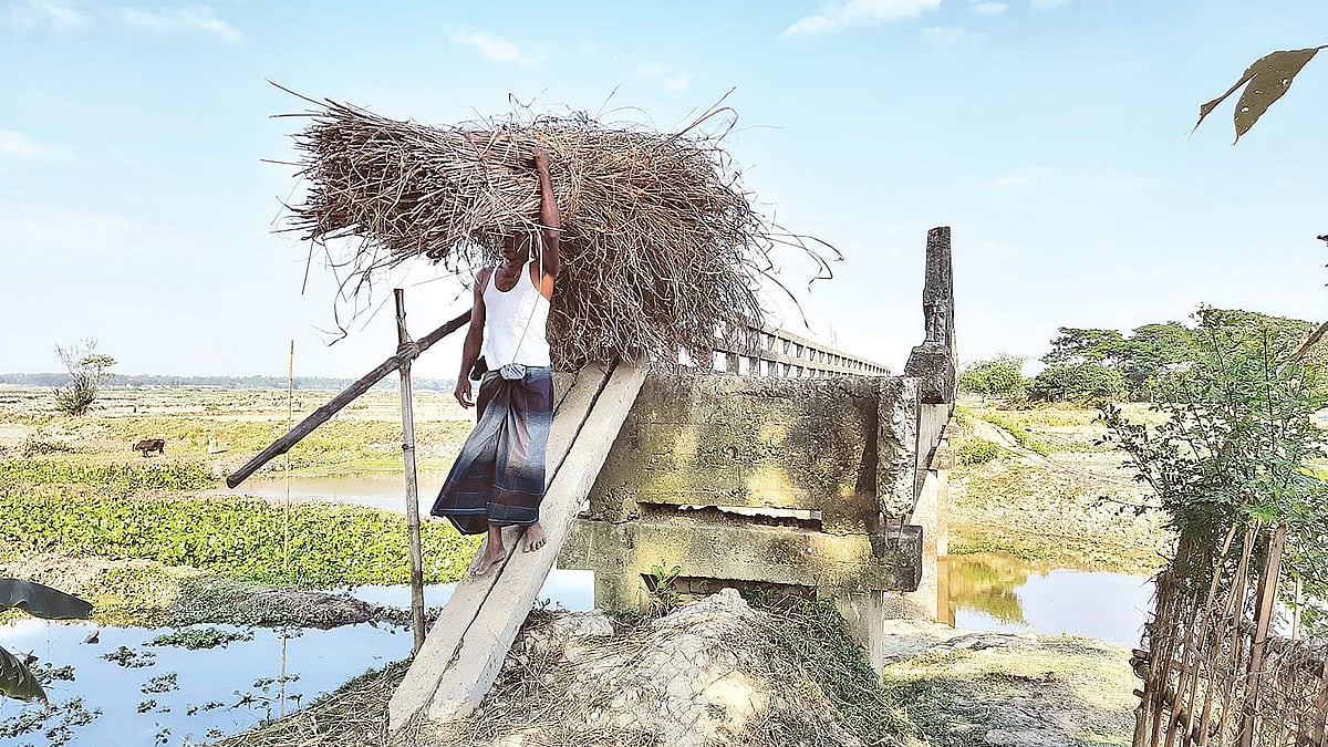 প্রথম আলো
