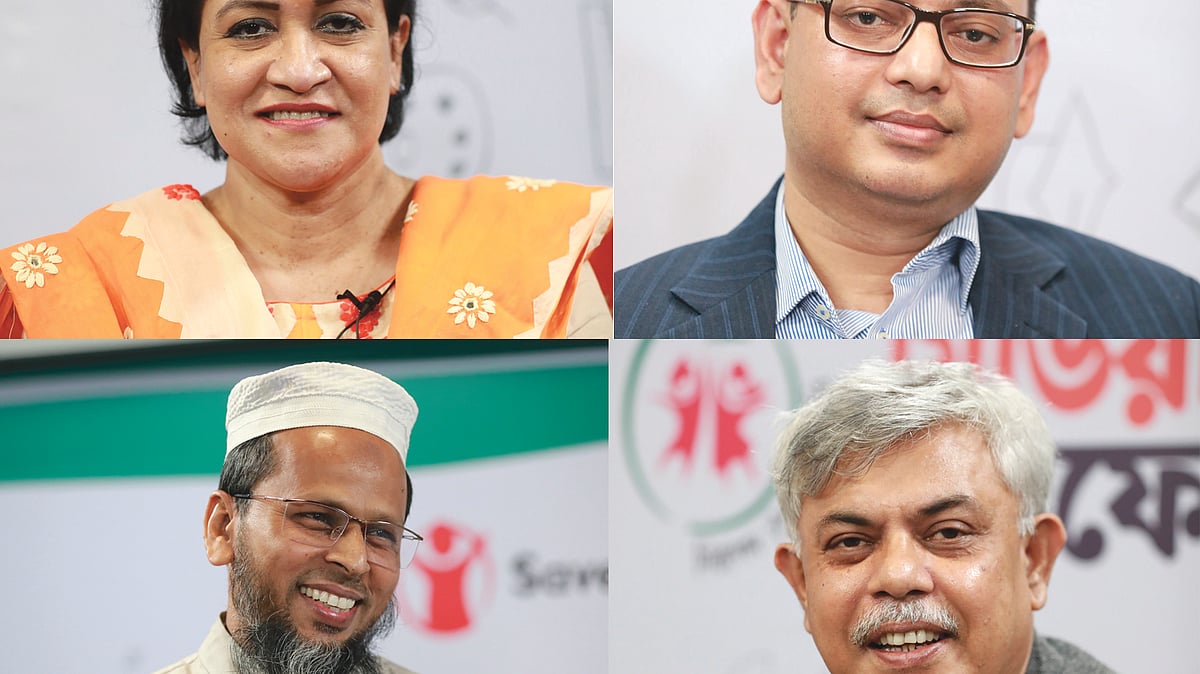 (বাঁ থেকে) সামিয়া আহমেদ, আবু সাইদ মো. জুয়েল মিয়া, মোহাম্মদ আবদুল ওয়াহেদ ও আনিসুল হক