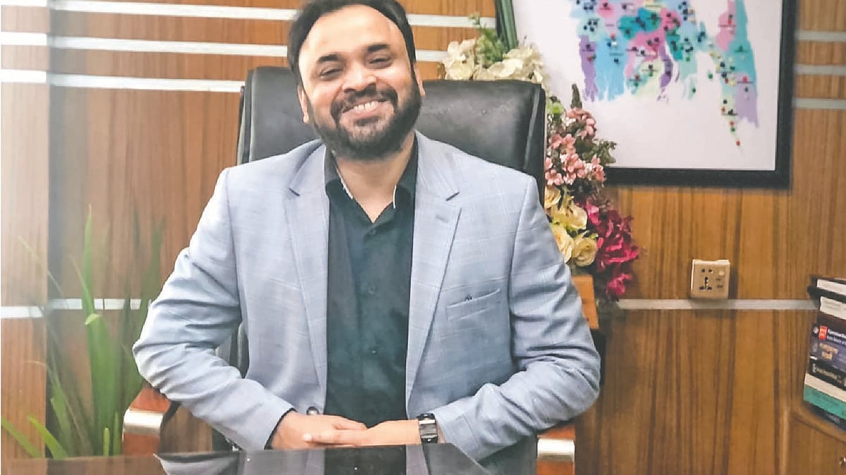 তাজী অ্যাগ্রো ইন্ডাস্ট্রিজের ব্যবস্থাপনা পরিচালক (এমডি) মোহাম্মদ নাজমুল ইসলাম