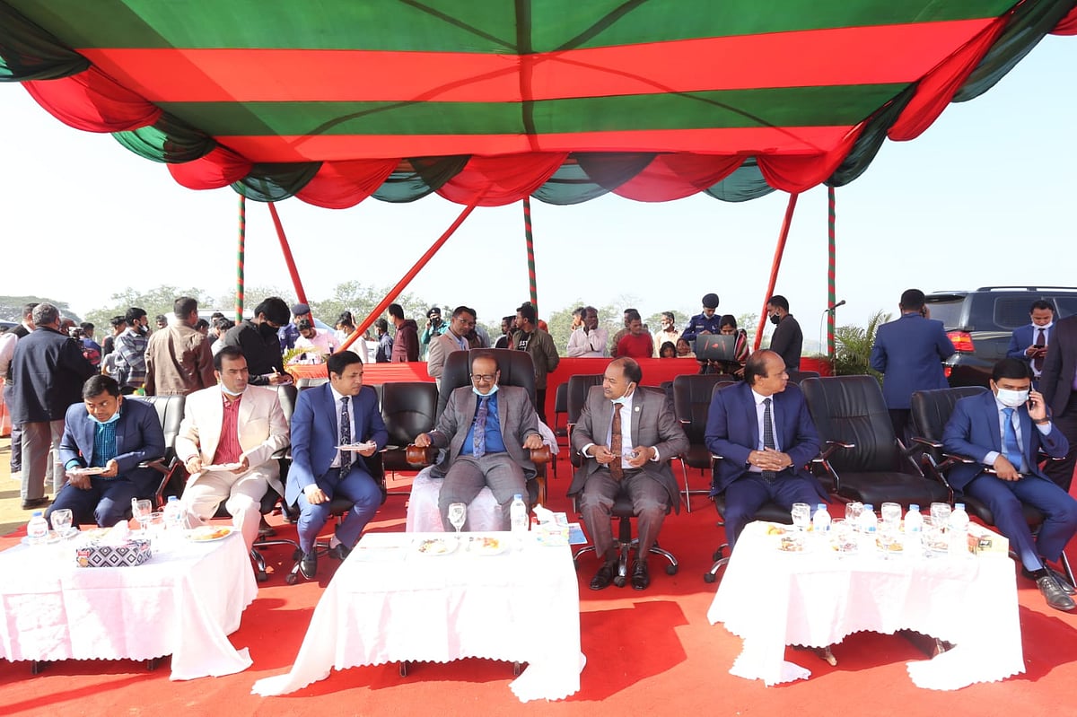  ছবি:  প্রথম আলো