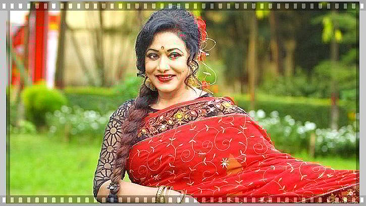 চিত্রনায়িকা রোজিনা