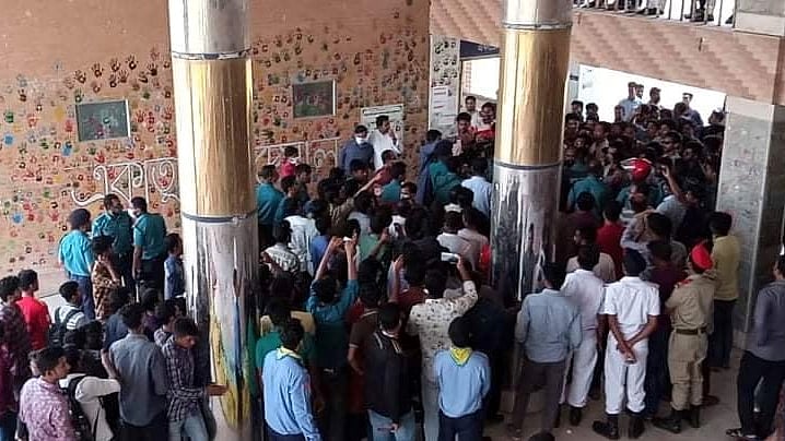 প্রথম আলো