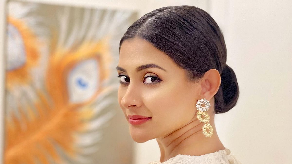 মেহজাবীন চৌধুরী